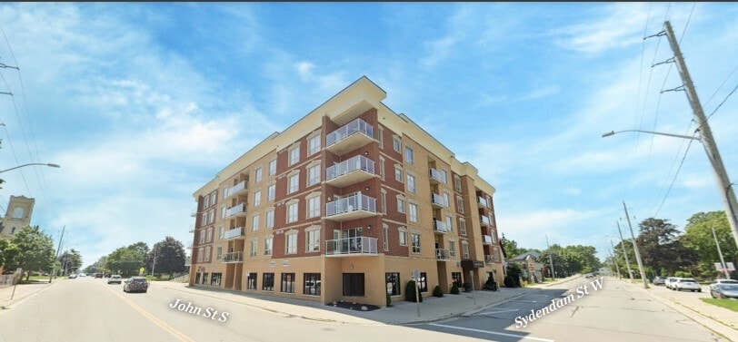 82 John St S, Aylmer, ON for Rent