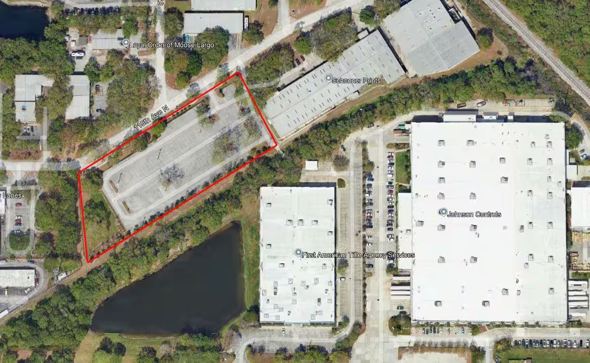 8666-8720 115th Ave, Largo, FL for Rent