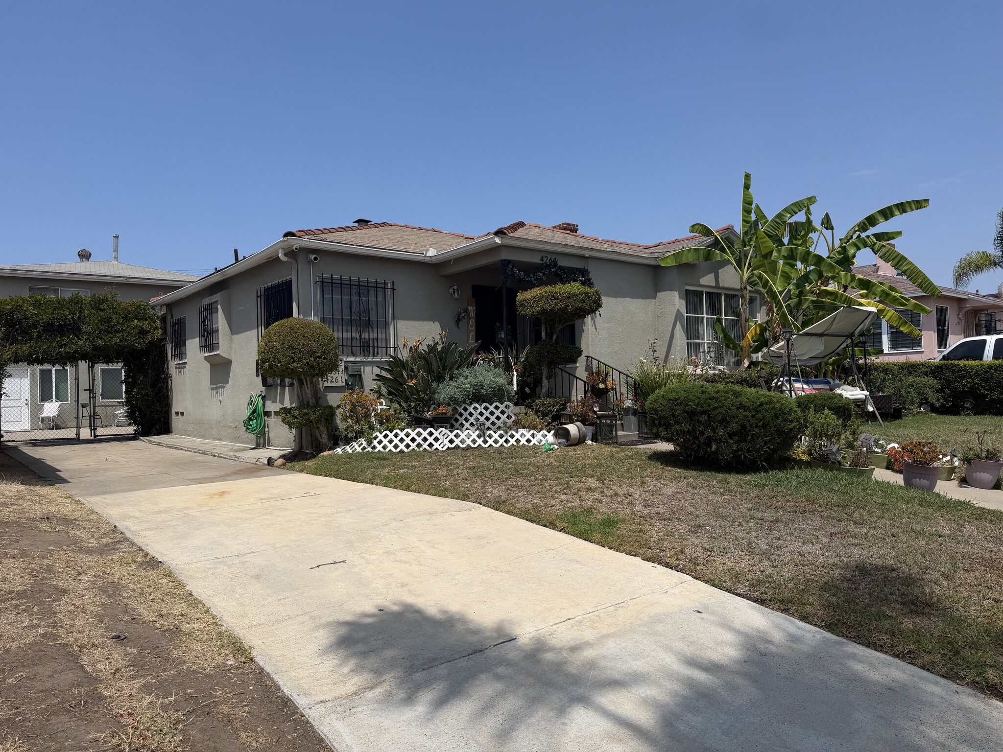 4262-4266 Chamoune Ave, San Diego, CA for Sale