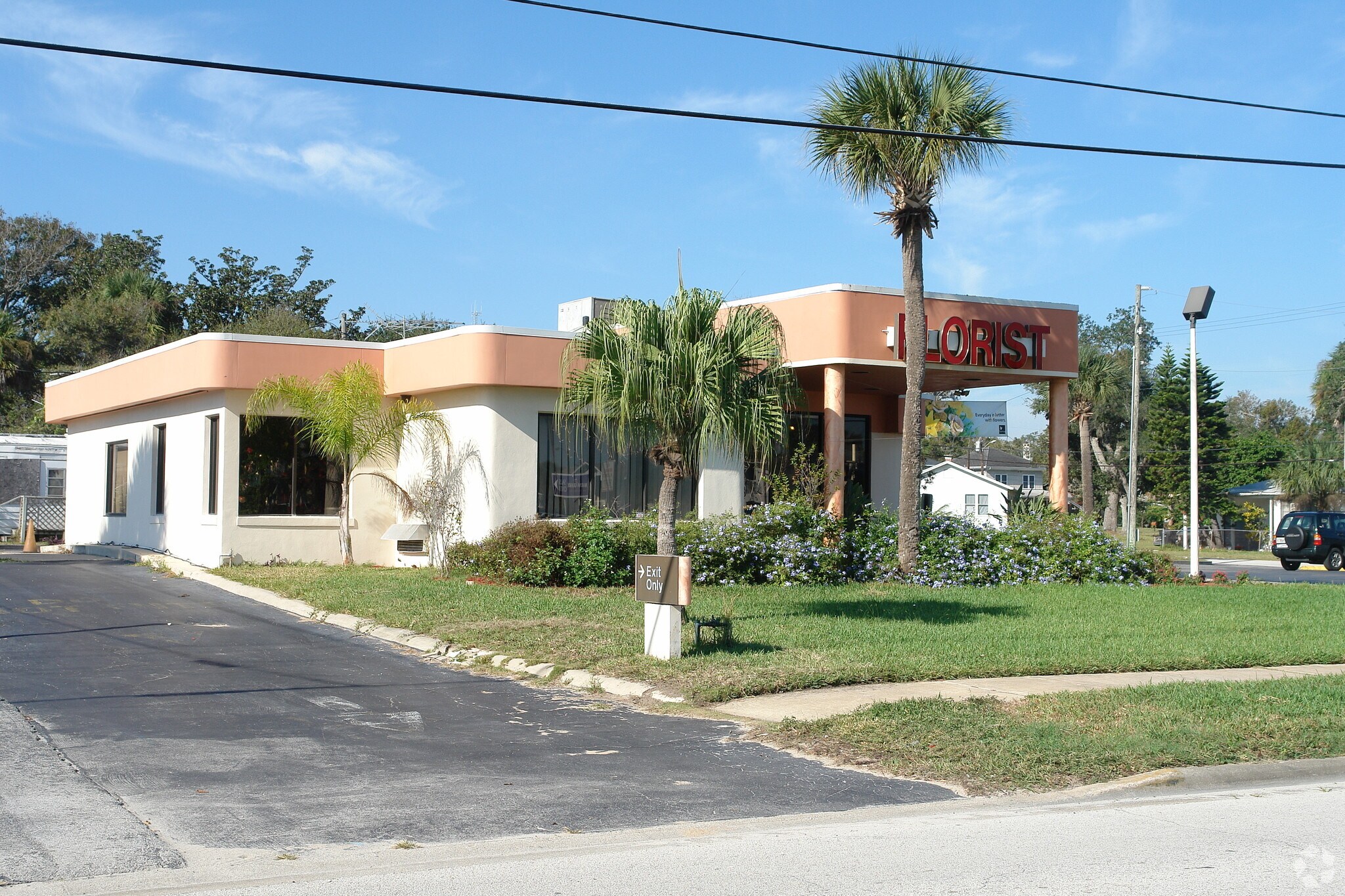 258 Riverside Dr, Daytona Beach, FL for Sale