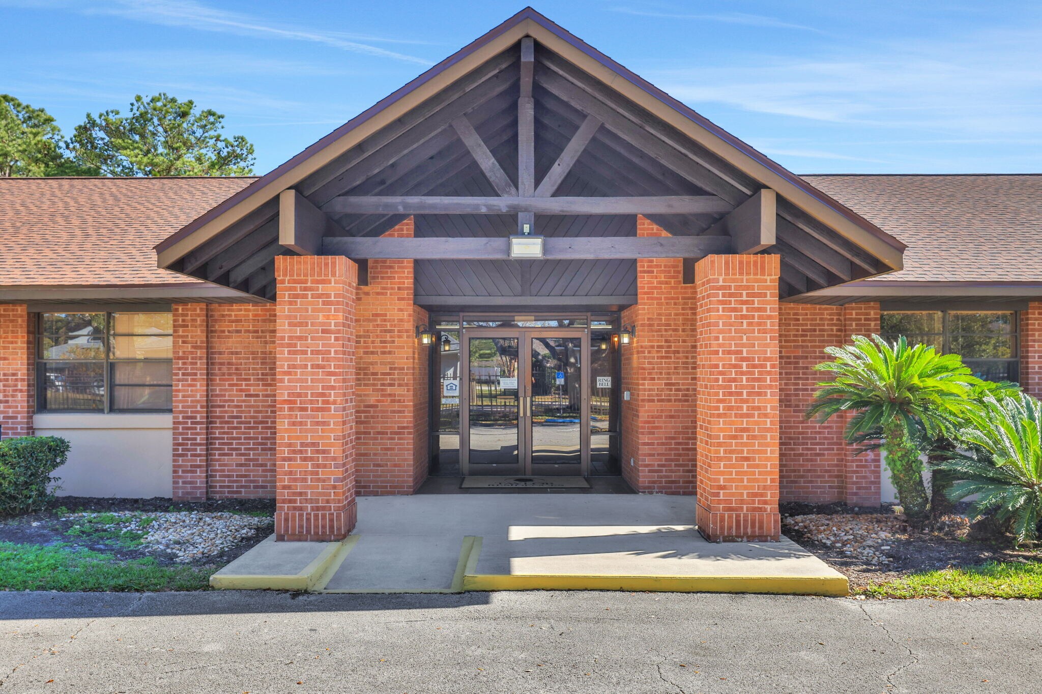 6601-6535 Chester Ave, Jacksonville, FL for Rent