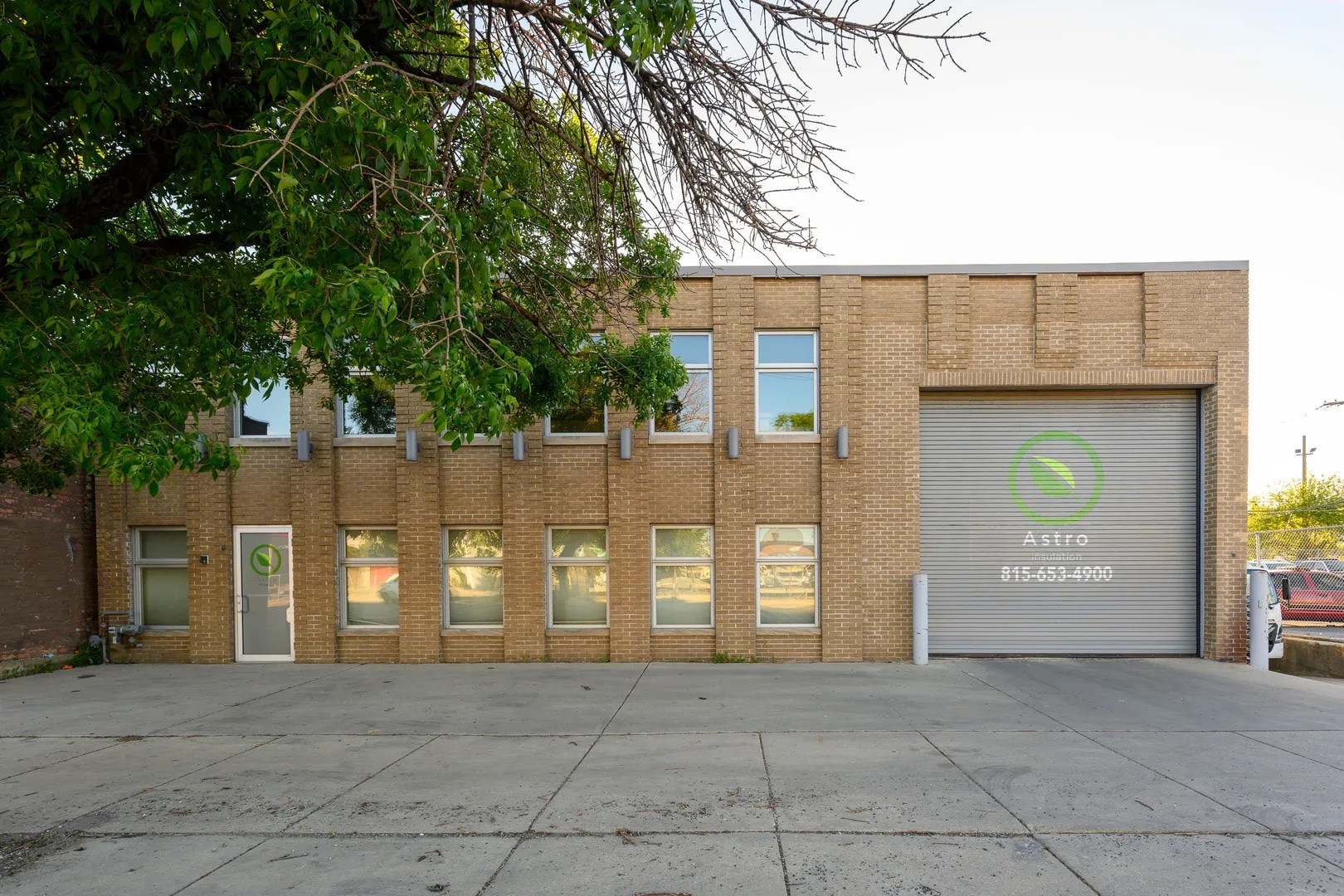 242 N Western Ave, Chicago, IL for Sale