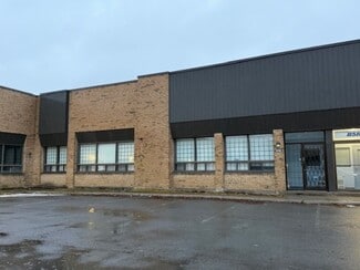 Mont-Royal, QC Industrial - 5754-5800 Av Royalmount Mont-Royal, QC Industrial - 5754-5800 Av Royalmount