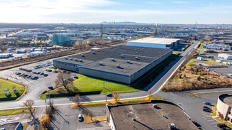 Boucherville, QC Warehouse - 1375 Rue Newton