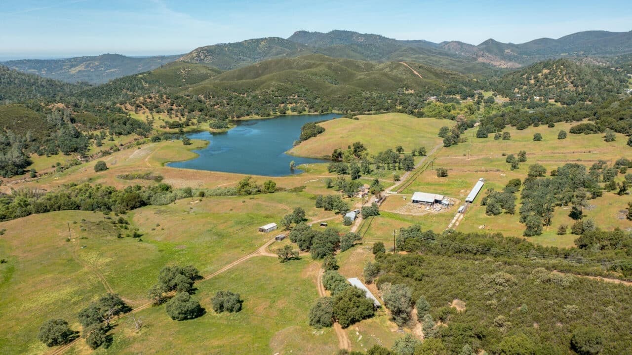 4780-4784 Mary Harrison Mine Rd, Coulterville, CA for Sale