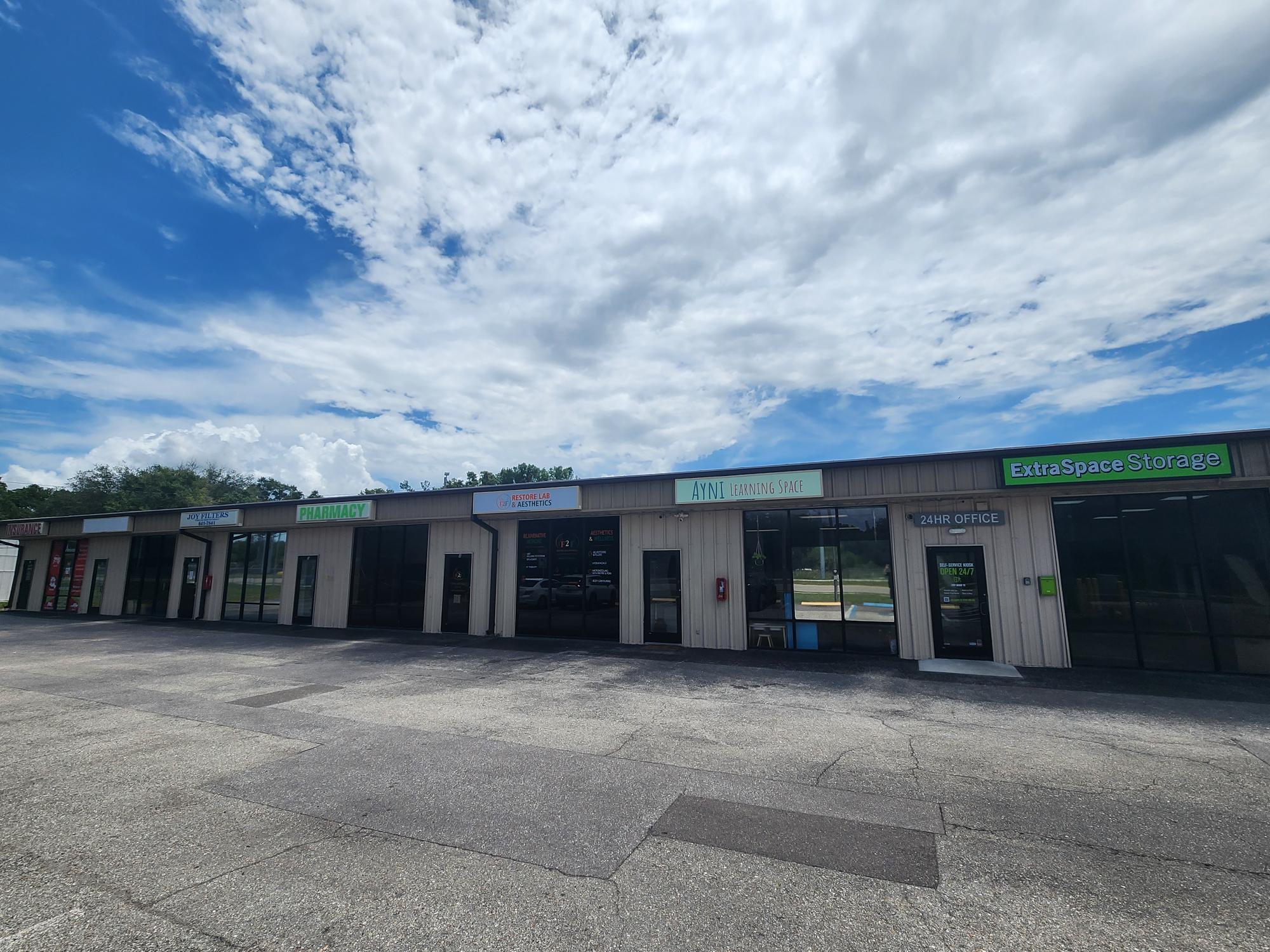 2107 College Ave E, Ruskin, FL for Rent