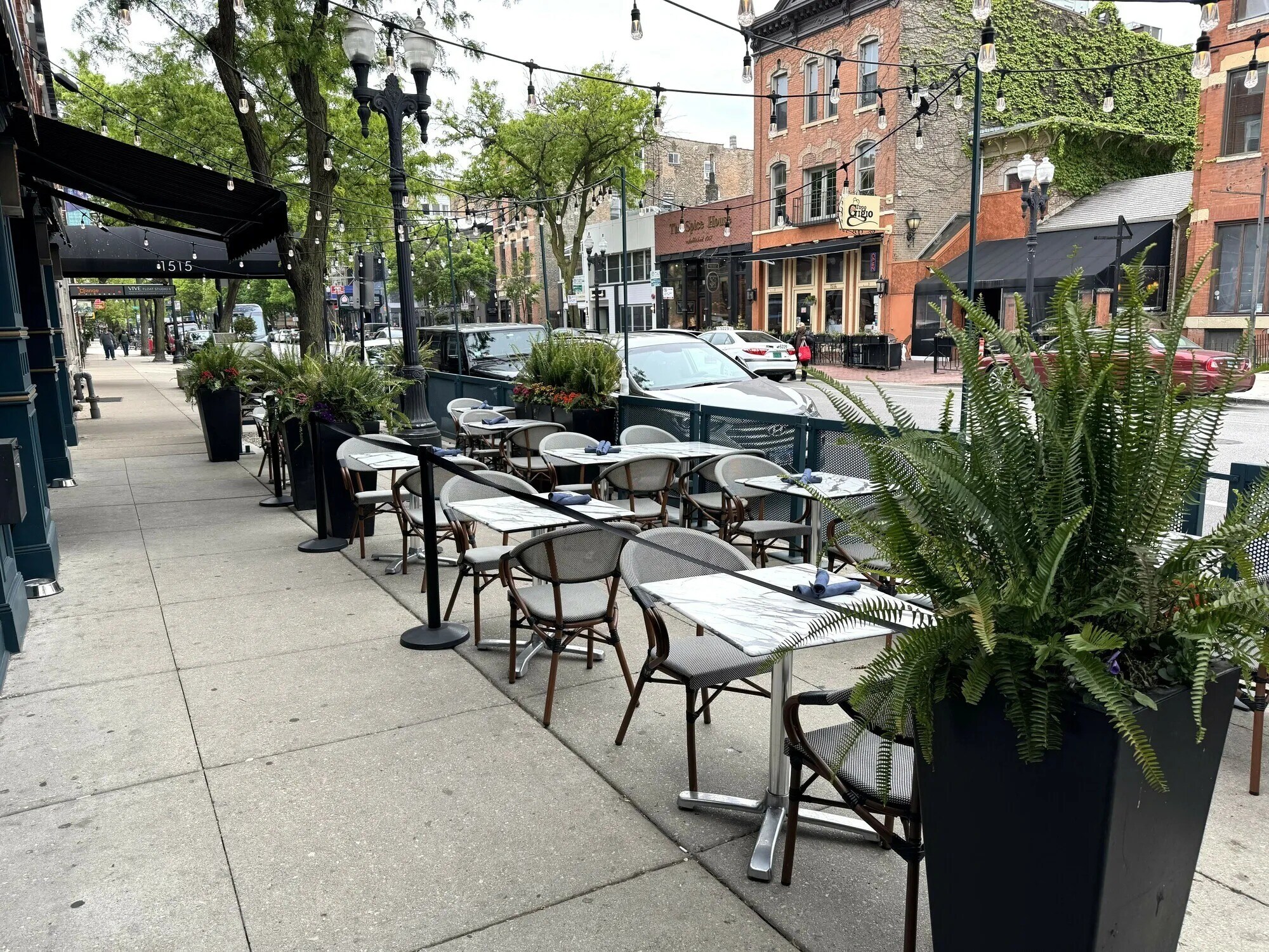 1525 N Wells St, Chicago, IL for Rent