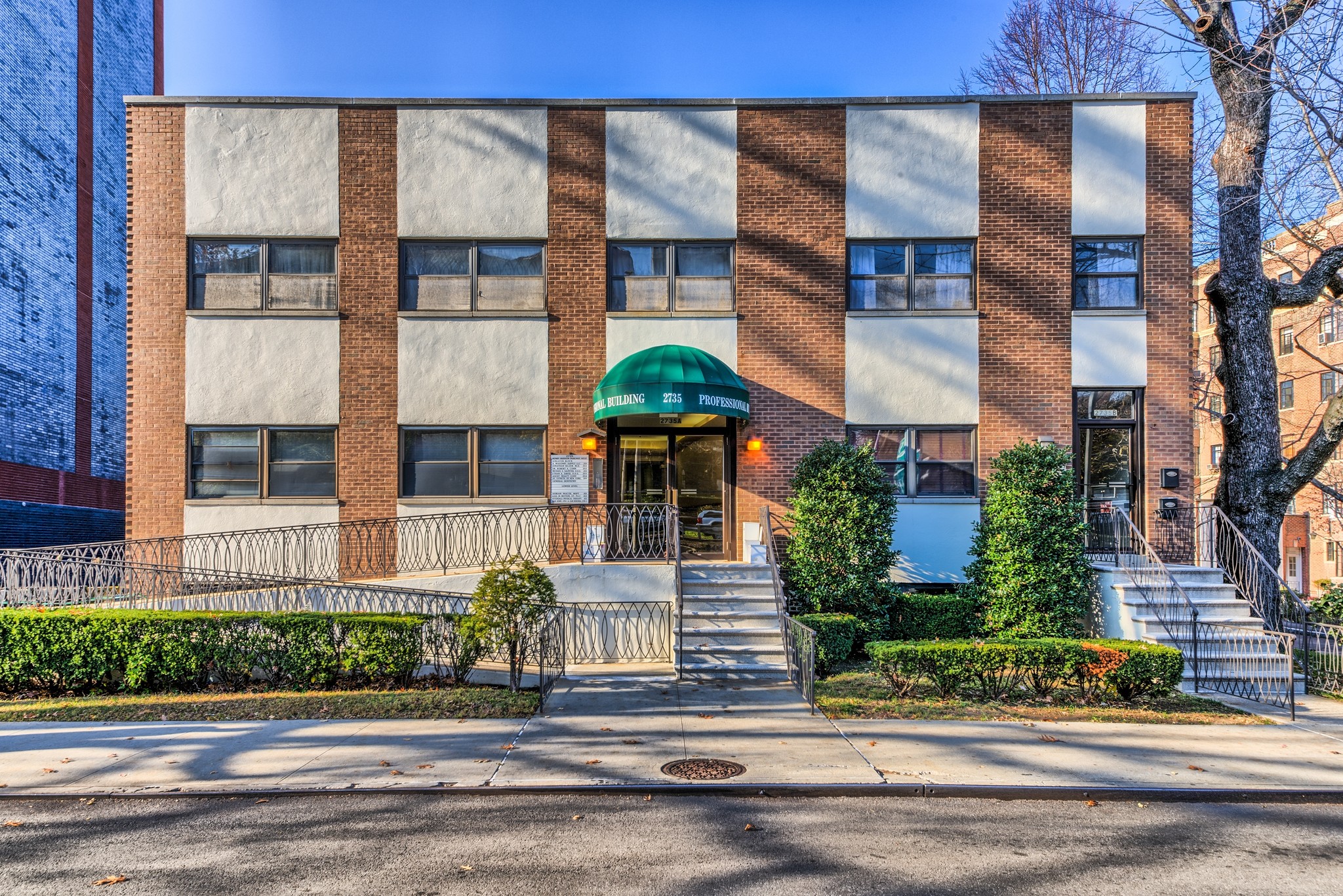 2735 Henry Hudson Pkwy, Bronx, NY for Rent