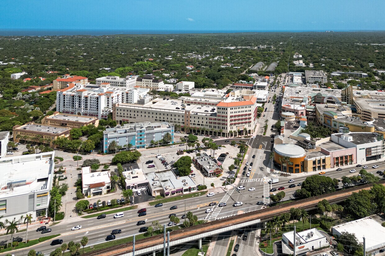 6705 SW 57th Ave, Coral Gables, FL for Sale