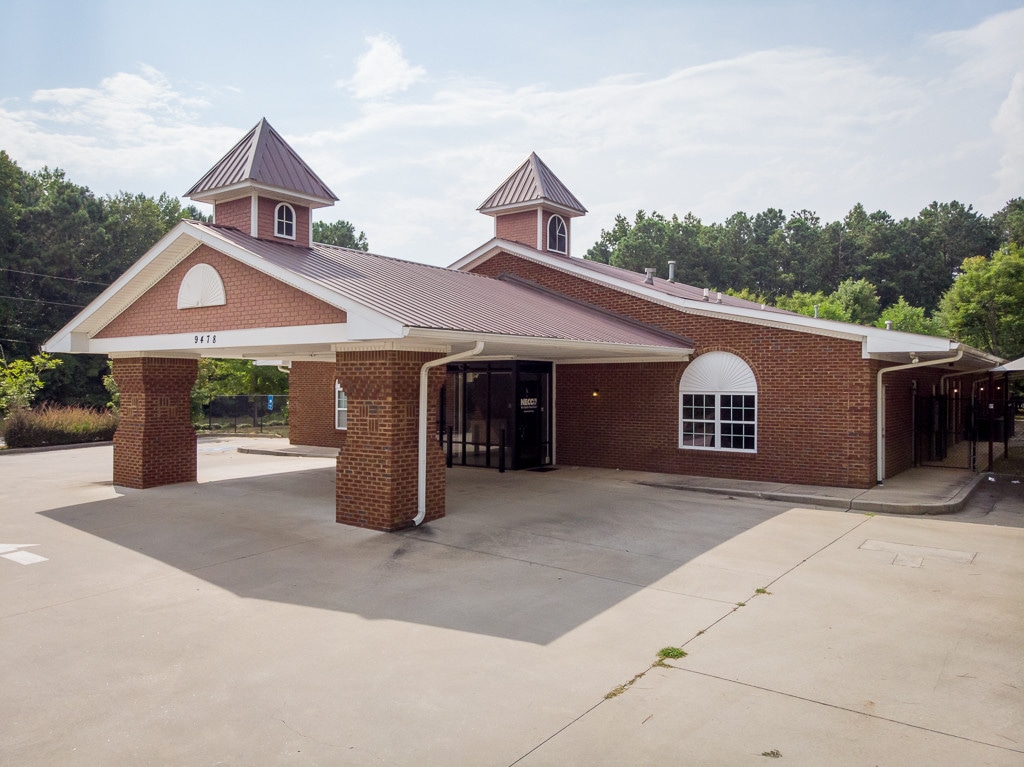 9478 Winding Way Ln, Jonesboro, GA for Sale