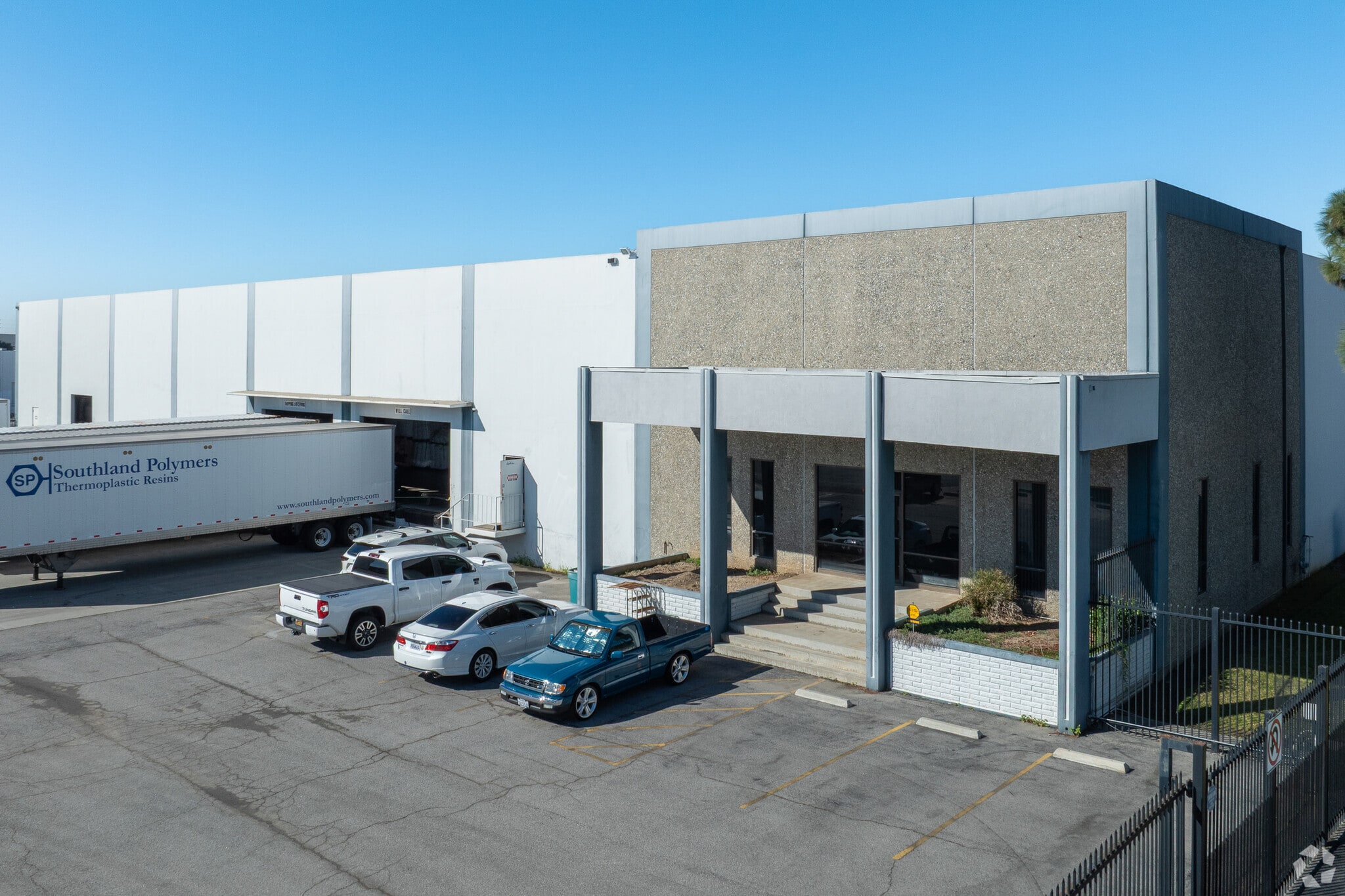 13930-14014 Gannet St, Santa Fe Springs, CA for Rent