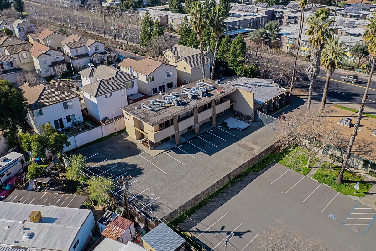 1280 Monument Blvd, Concord, CA for Rent