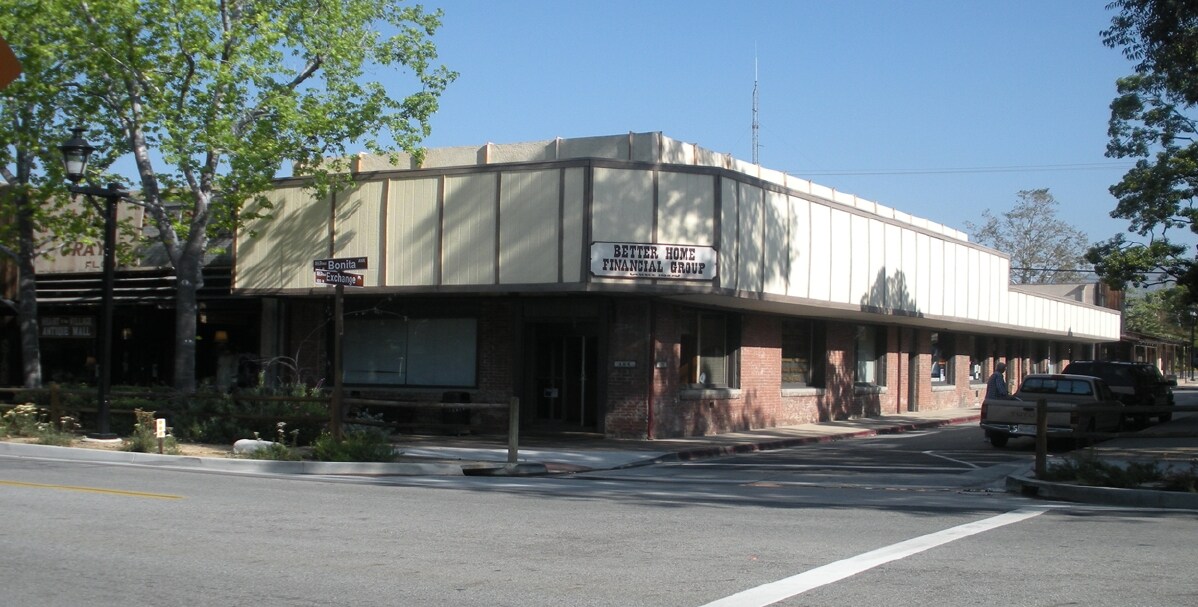 151 W Bonita Ave San Dimas, CA 91773 Retail Property for Lease on