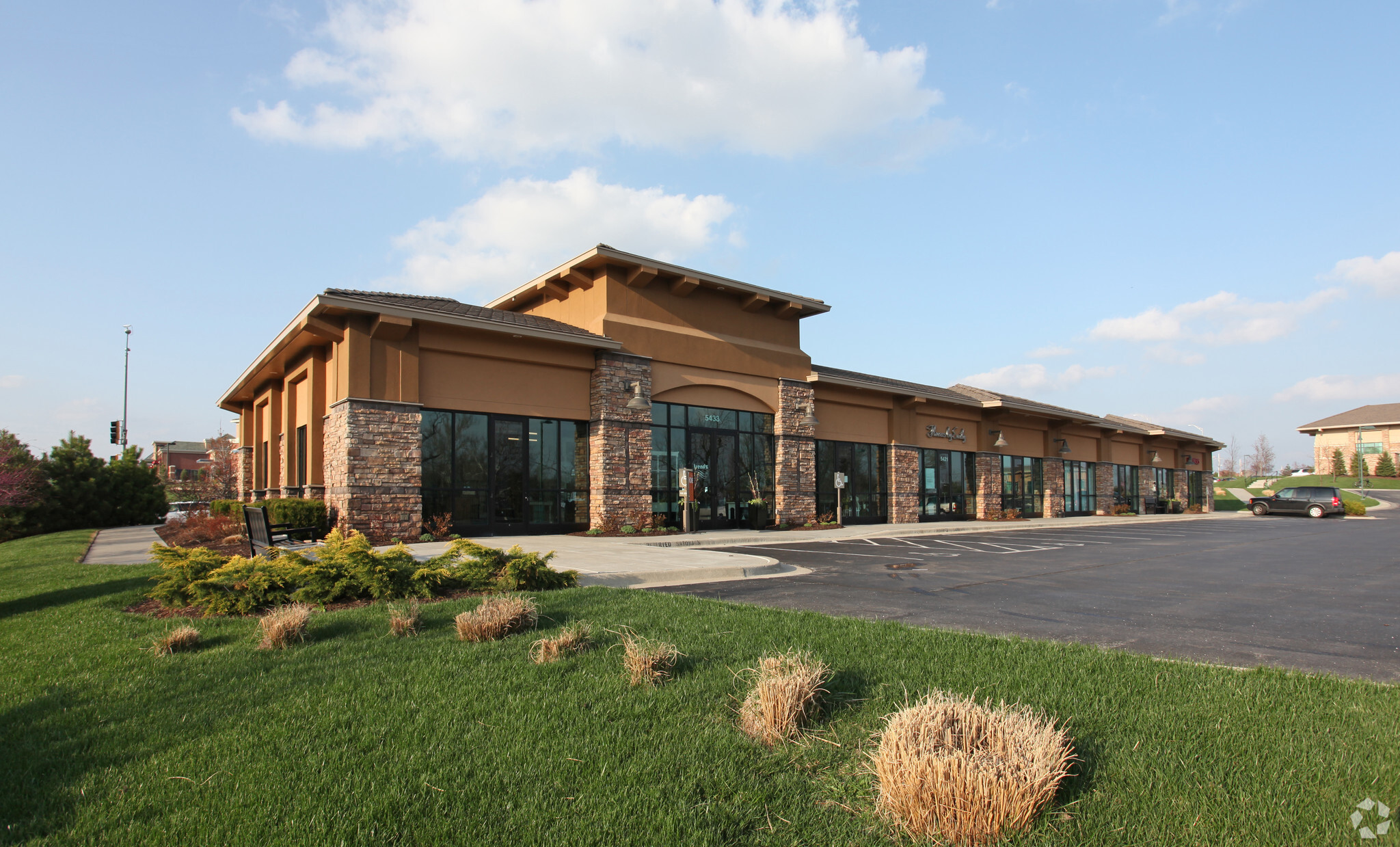 5401 W 151st St, Leawood, KS for Rent
