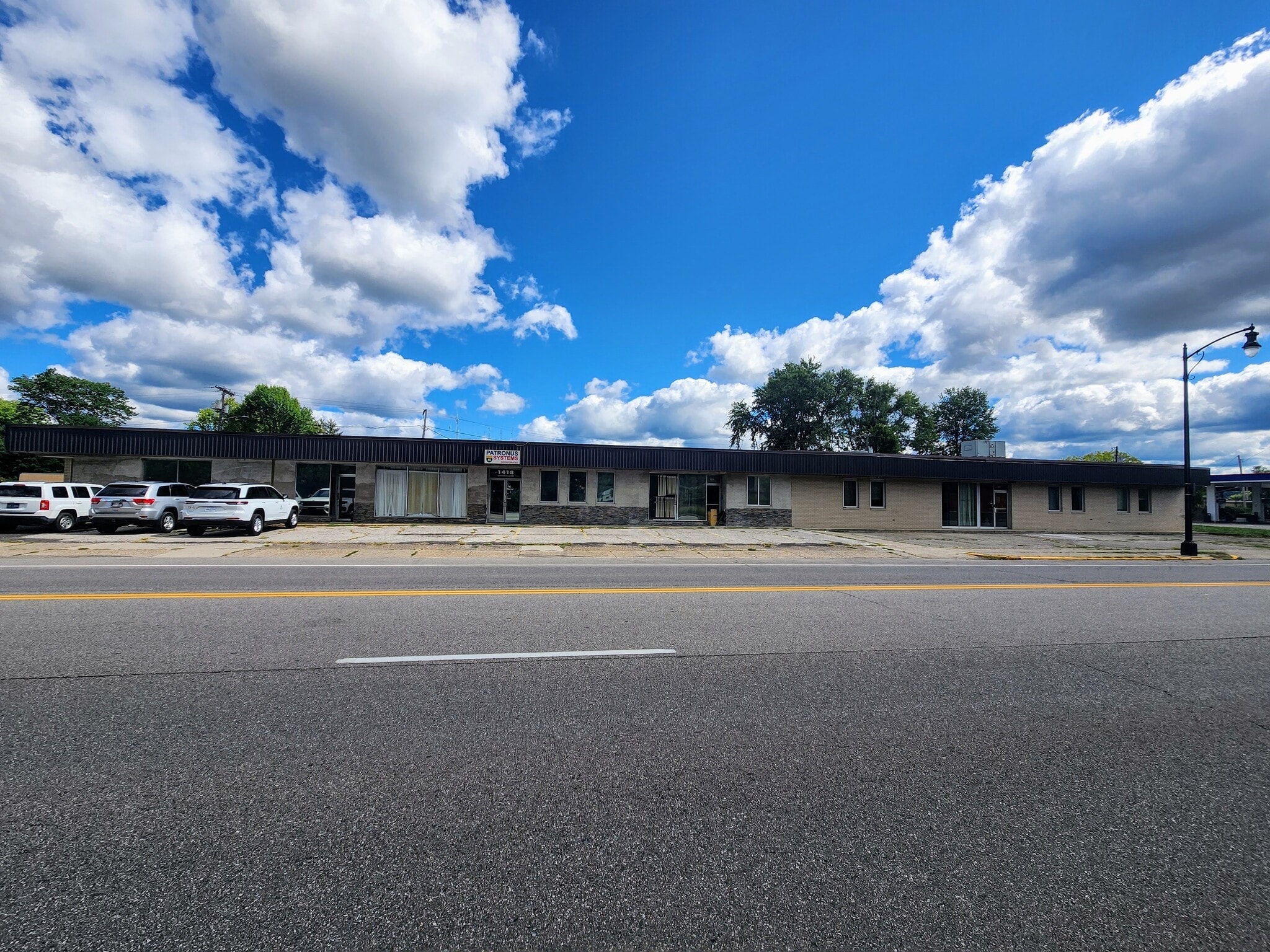 1412 Kanawha Blvd W, Charleston, WV for Rent