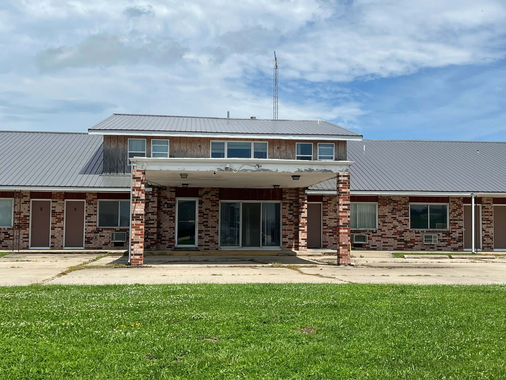 2010 E Main St, Lamoni, IA for Sale