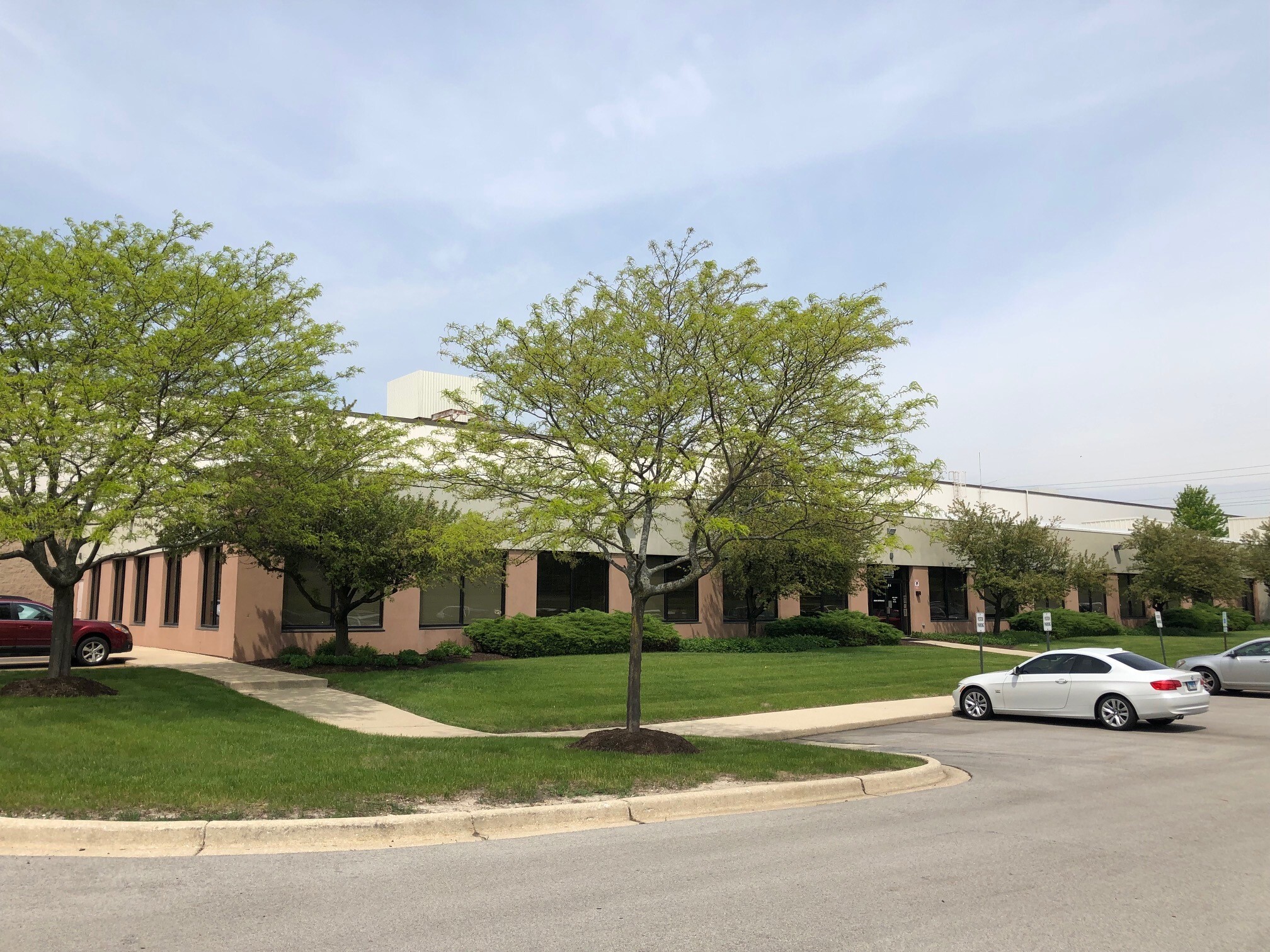 250 S Gary Ave, Carol Stream, IL for Sale