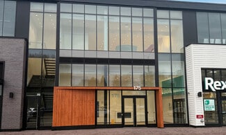 Mississauga, ON Retail - 175 Lakeshore Rd W Mississauga, ON Retail - 175 Lakeshore Rd W