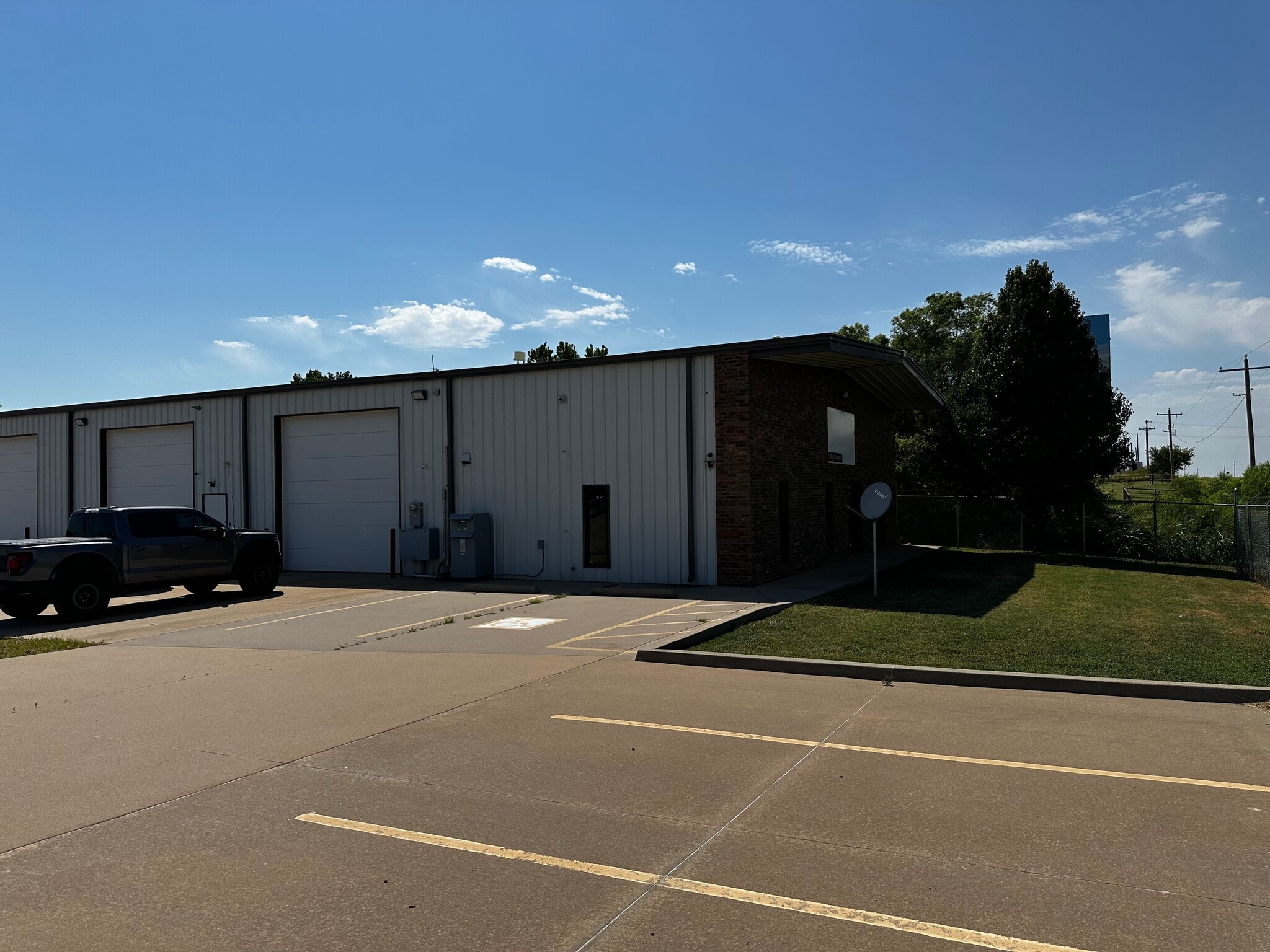 15266 NW Expressway, Piedmont, OK for Rent
