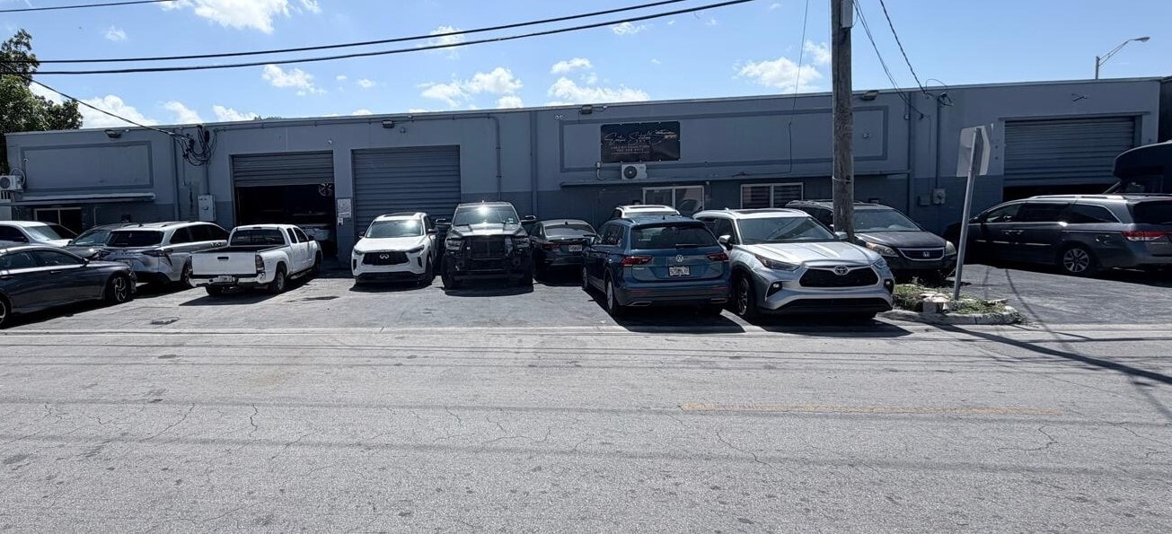 4430 E 10th Ln, Hialeah, FL for Sale