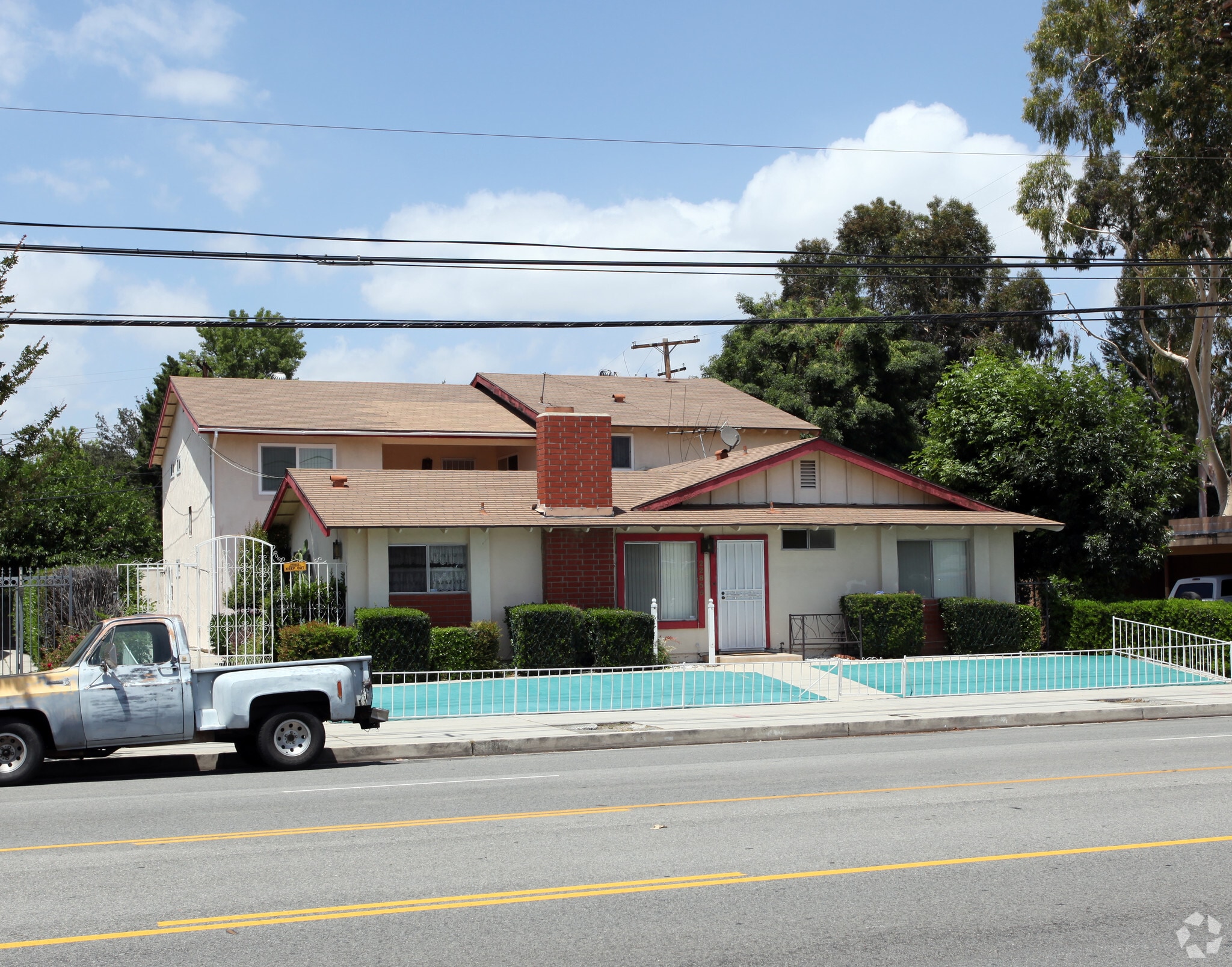 22855 Vanowen St, West Hills, CA for Sale