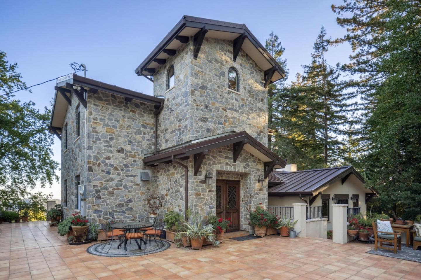 25200 Loma Prieta Ave, Los Gatos, CA for Sale