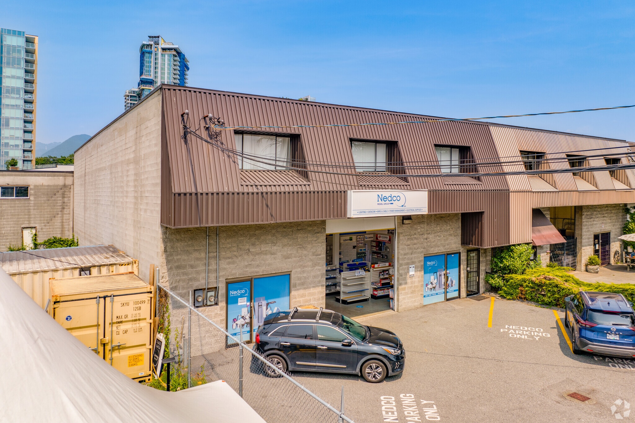 1448 Crown St, North Vancouver District, BC for Rent
