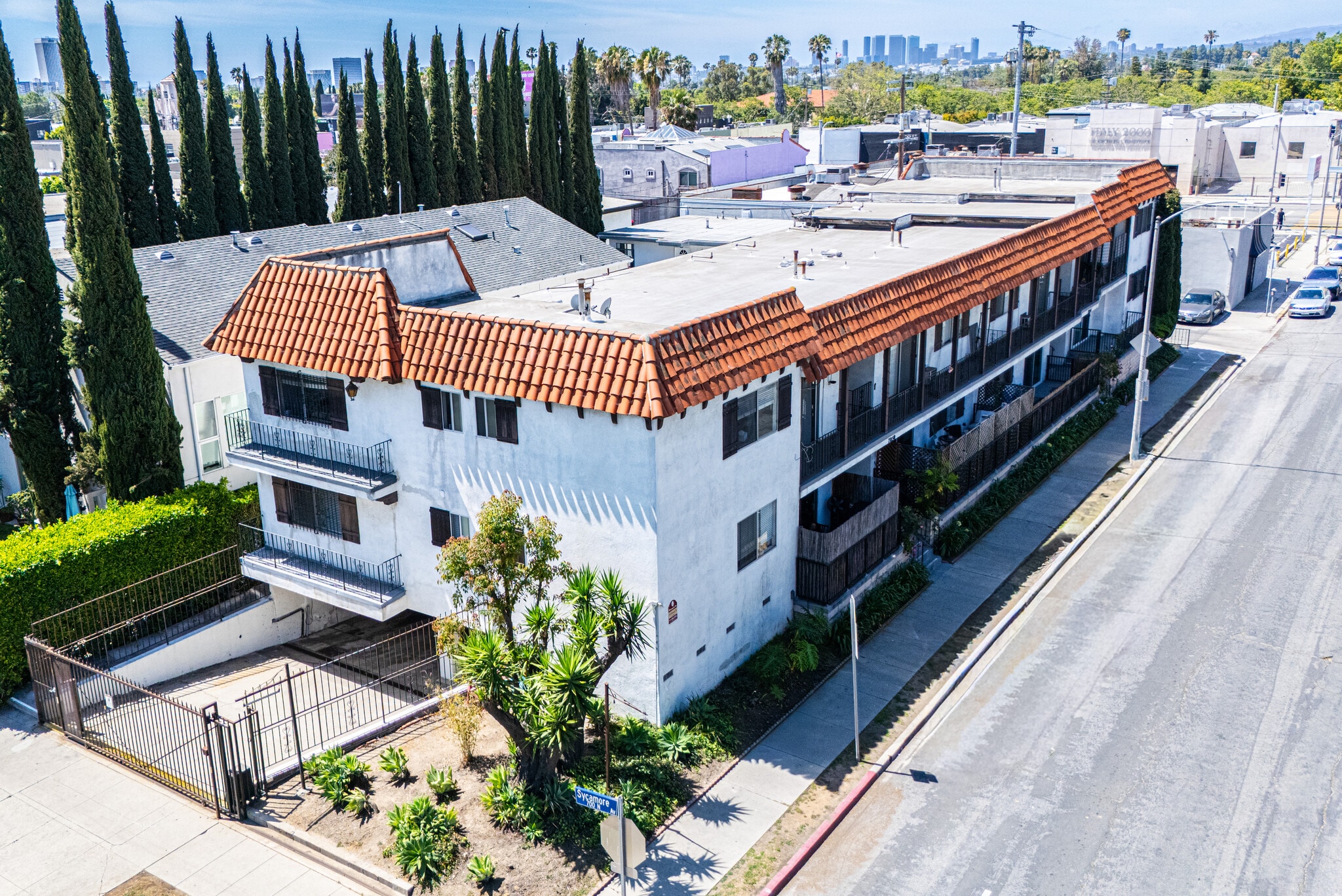 7050 Waring Ave, Los Angeles, CA for Sale