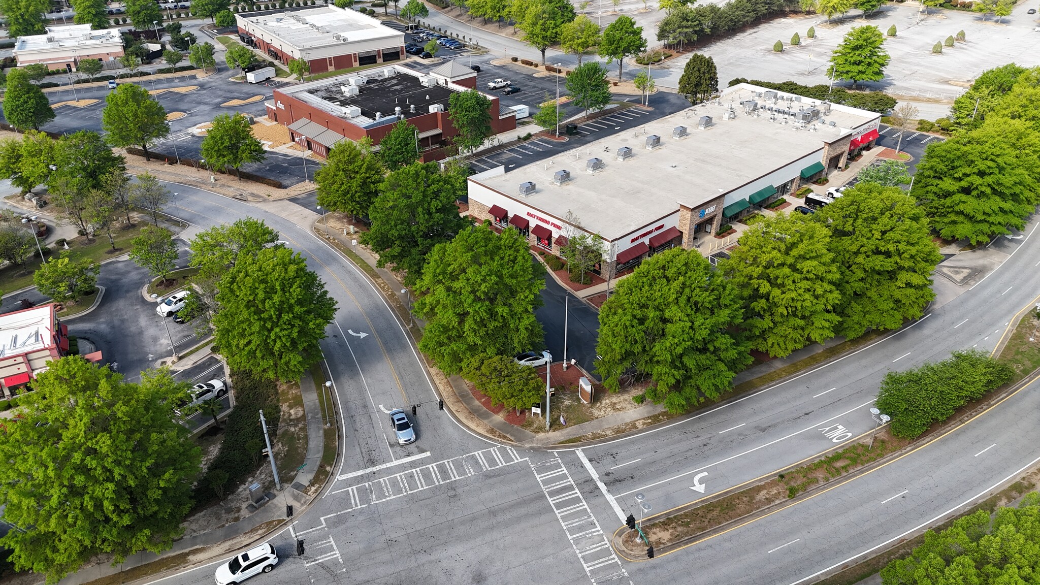7105 Stonecrest Pky, Lithonia, GA for Rent