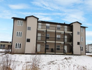 Fox Creek, AB Apartments - 98 4 Av