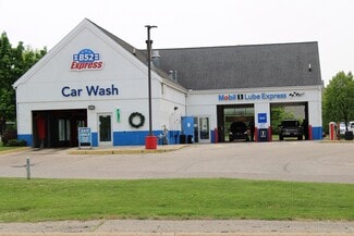 5121 Broadmoor Ave SE  