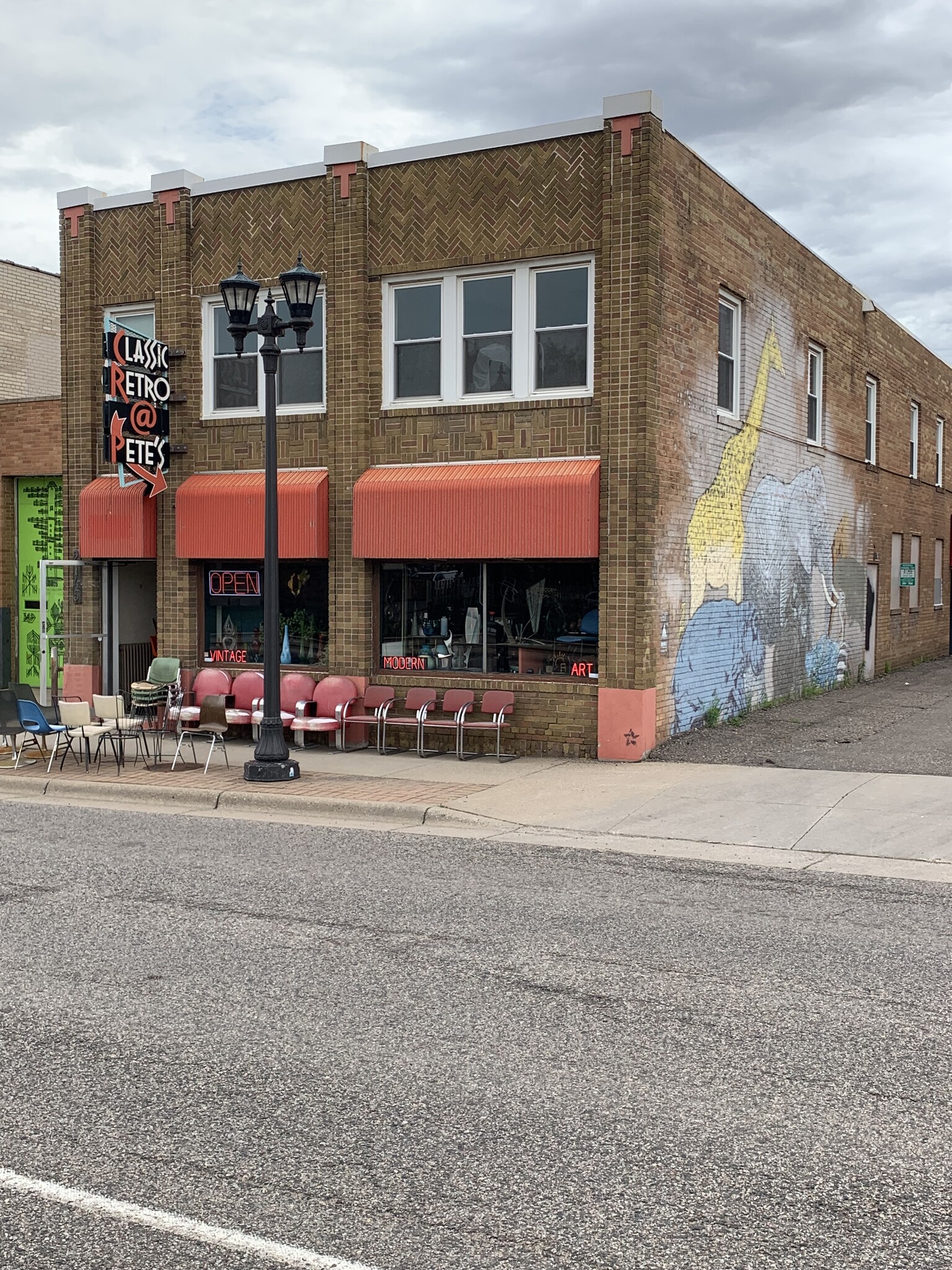 2145 W University Ave, Saint Paul, MN for Sale