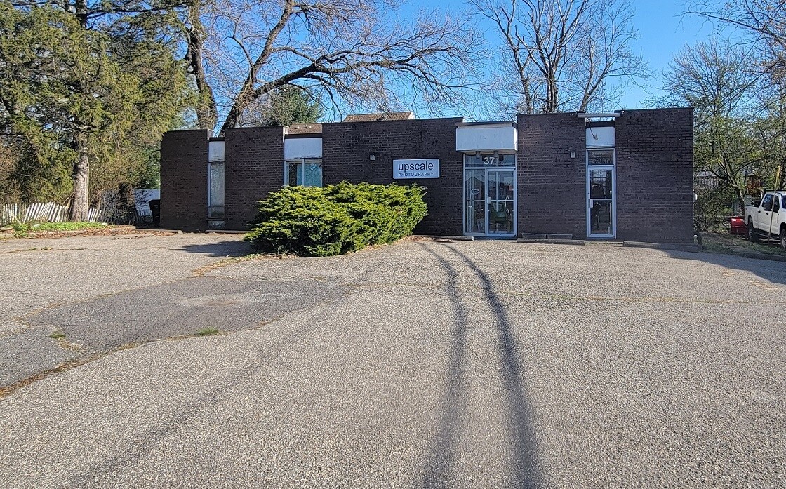 37 W Prospect St, East Brunswick, NJ for Sale