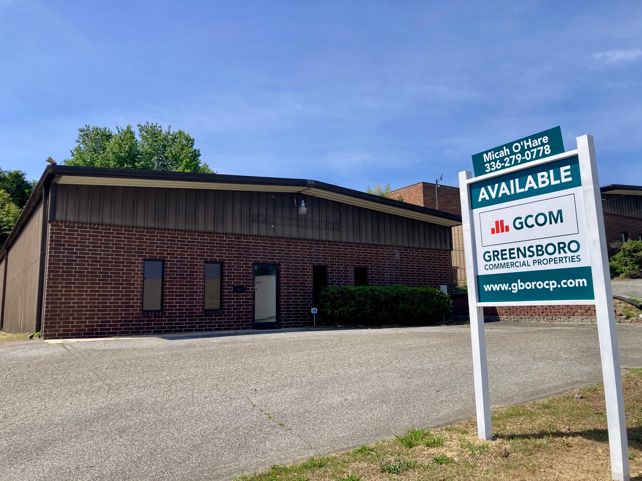 2611 Phoenix Dr, Greensboro, NC for Rent