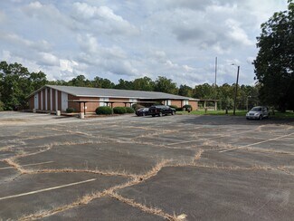 624 W Interstate Service Rd