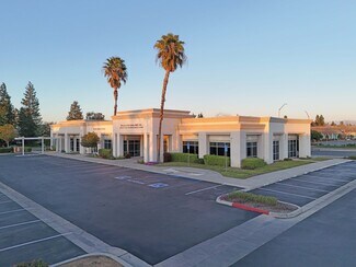 Fresno, CA undefined - 7085 N Maple Ave