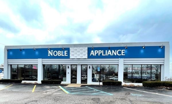 6644 Orchard Lake Rd, West Bloomfield, MI for Sale