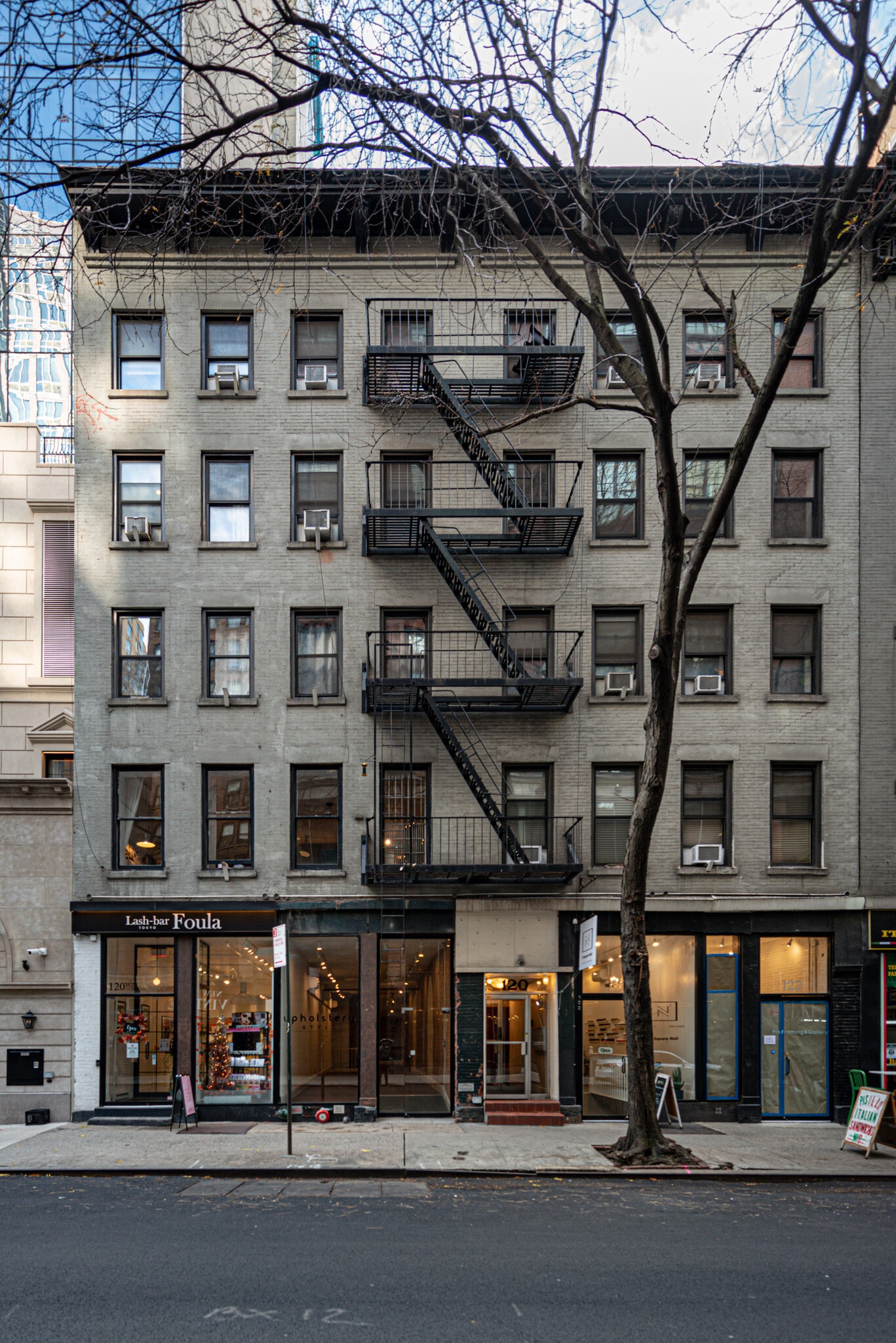 120-122 W 25th St, New York, NY for Rent