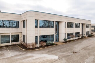 Montréal, QC Office, Industrial - 9800-9892 Boul du Golf