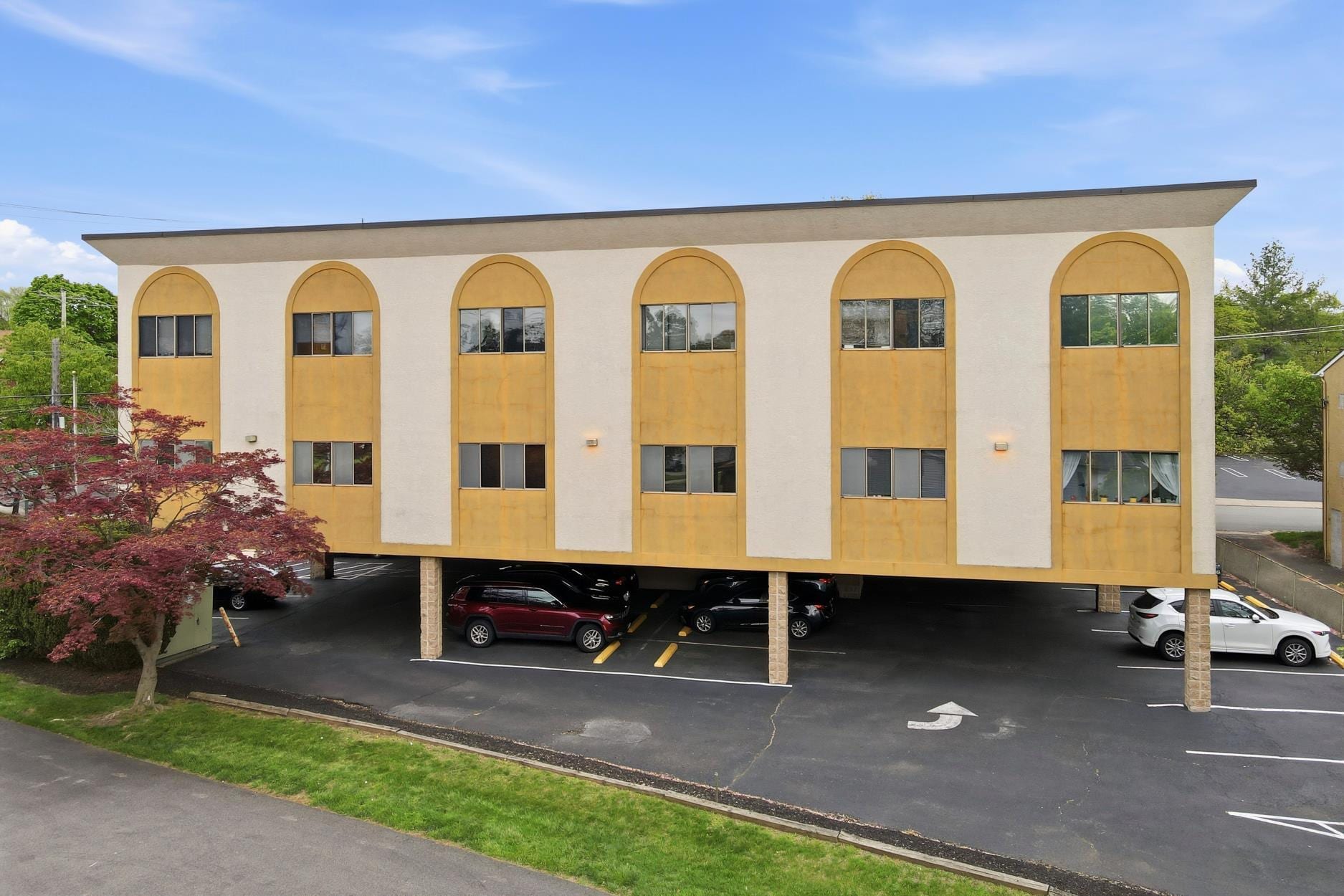 212 N Main St, North Wales, PA for Sale