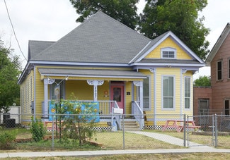 San Antonio, TX Retail - 2007 W Commerce St