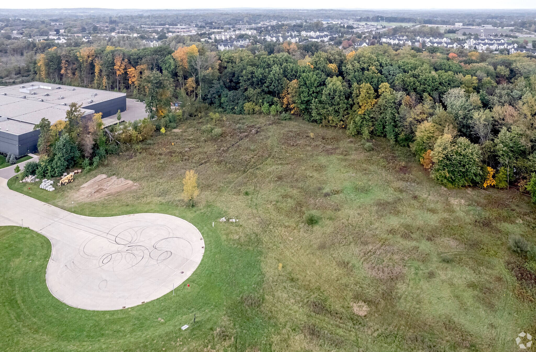 Cartier Dr, Wixom, MI for Sale