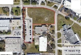 Saint Petersburg, FL Commercial Land - 2950 72nd St N