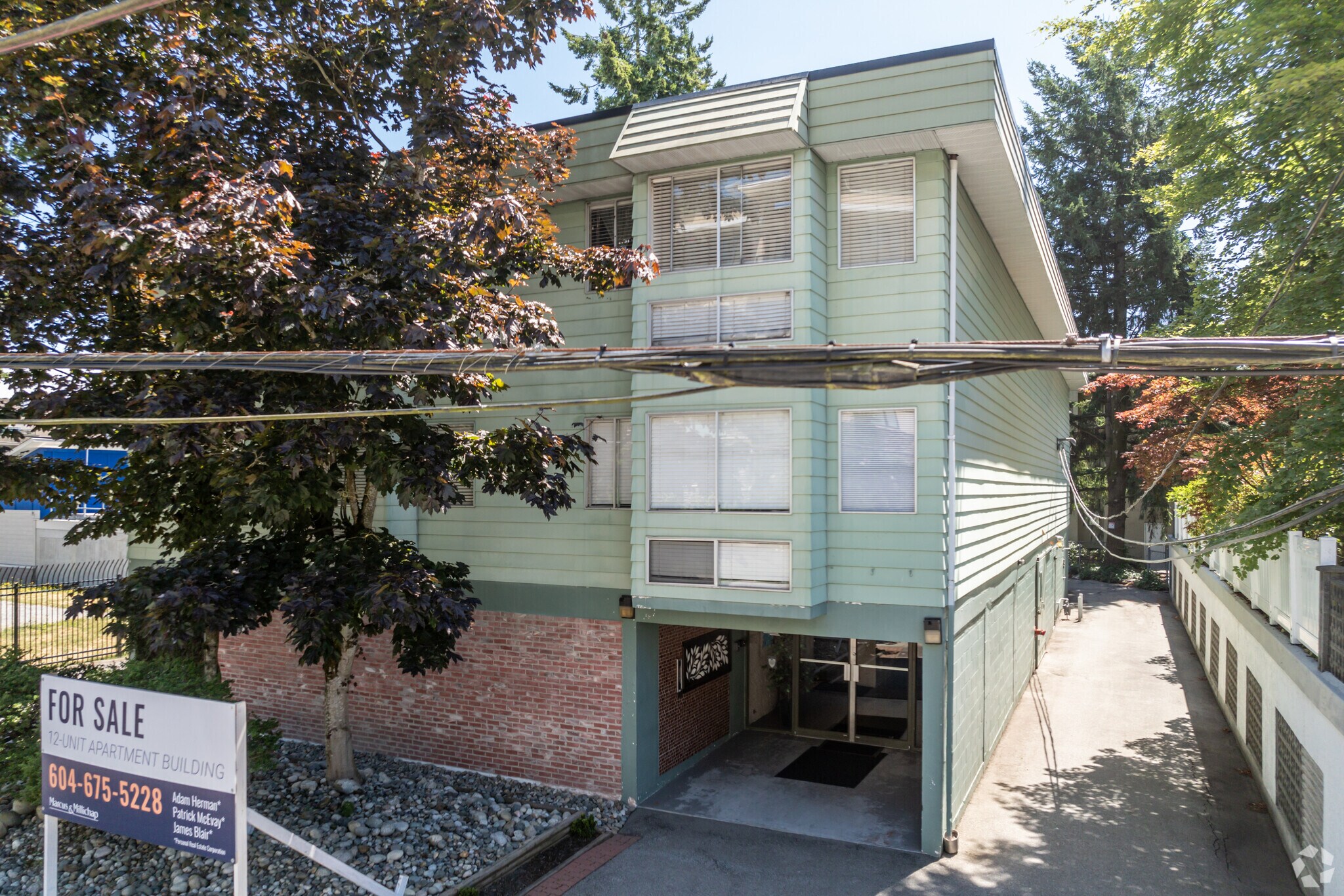 15318 N Bluff Rd, White Rock, BC for Sale