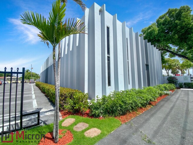 2351 N Dixie Hwy, Pompano Beach, FL for Rent
