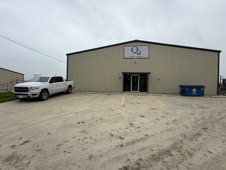 115 Wyoming Blvd, Pleasanton, TX for Rent