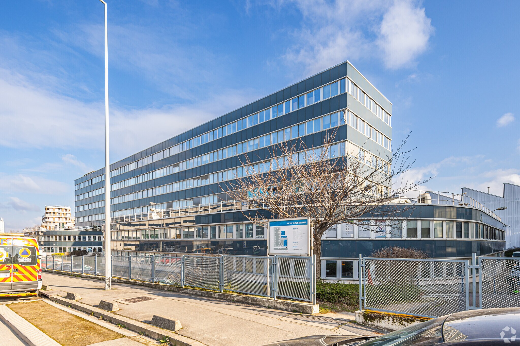 14-22 Rue D'arras, Nanterre, HDS for Rent