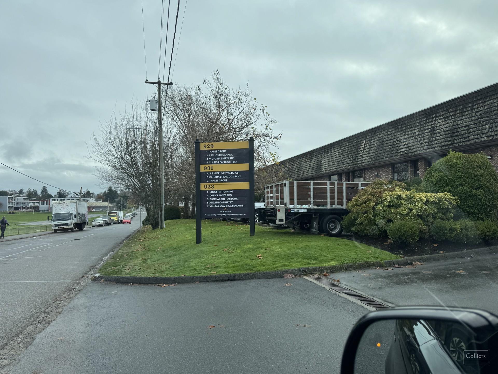 929 Ellery St, Victoria, BC for Rent