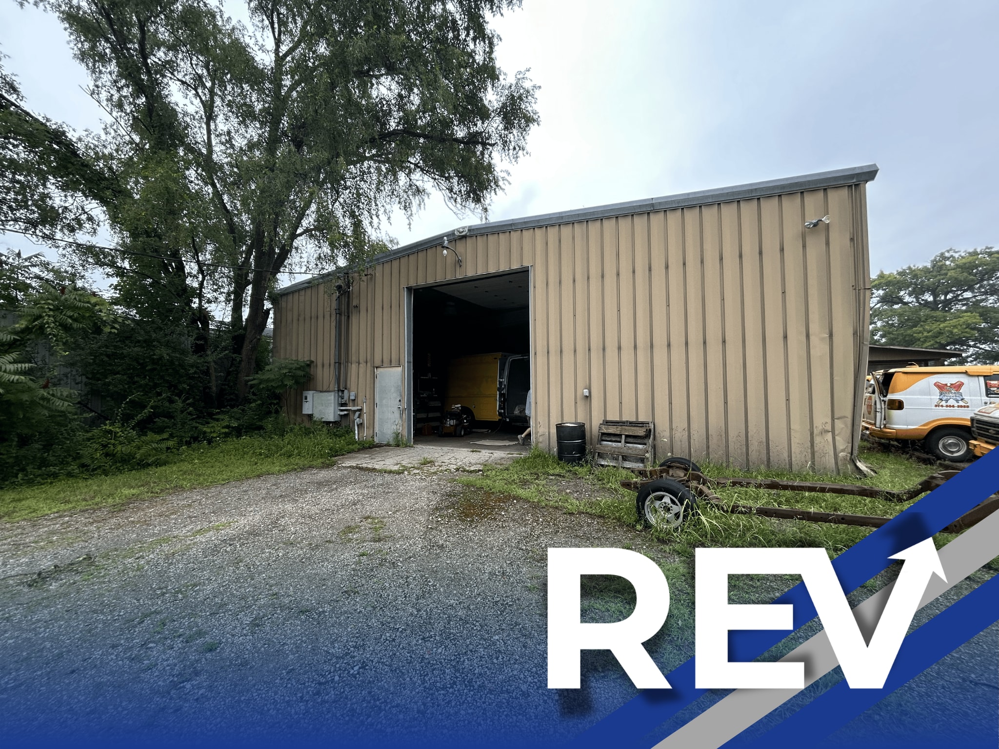 56565 Pine Rd, South Bend, IN for Rent