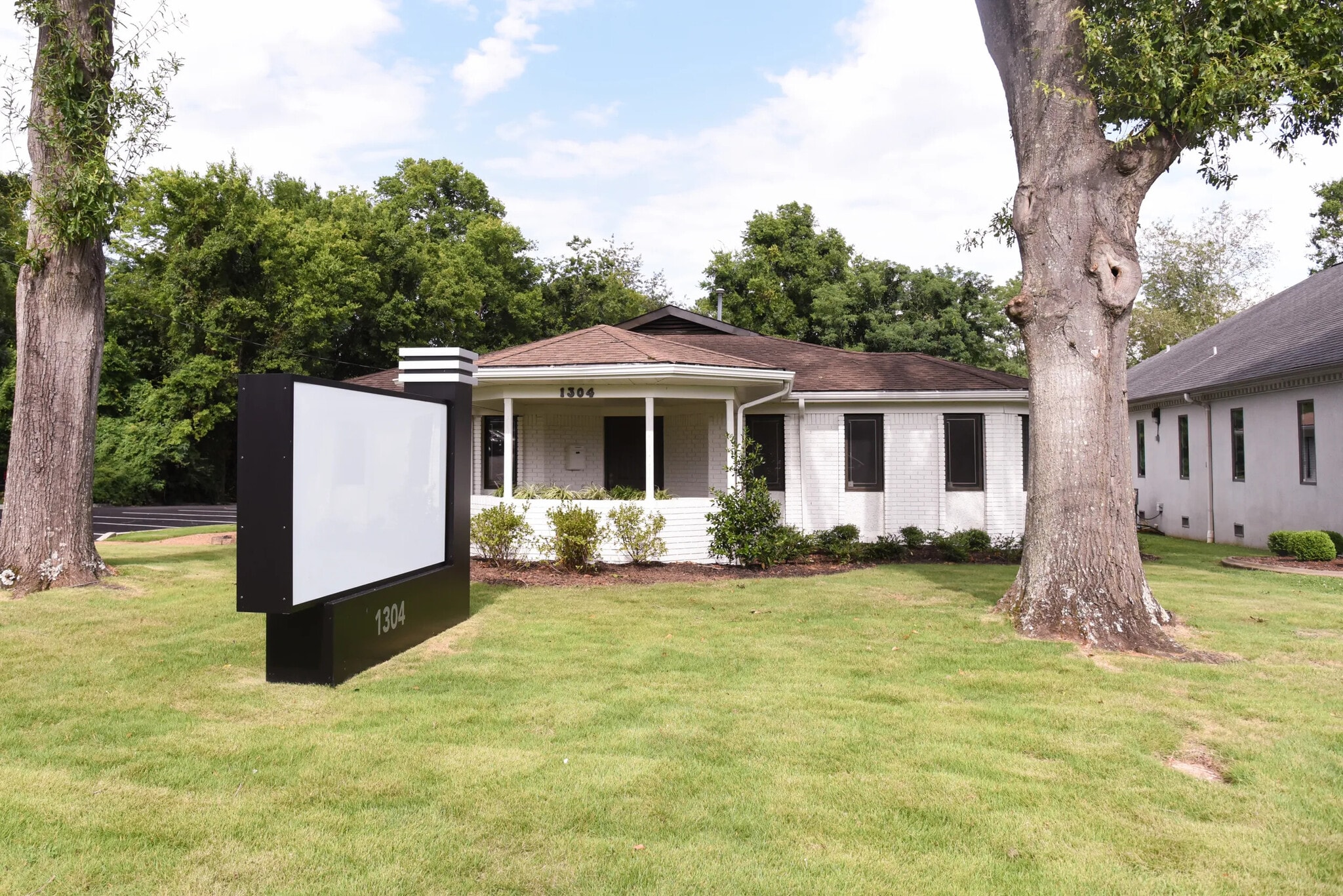 1304 14th Ave SE, Decatur, AL for Rent